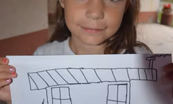 Kika nakreslila búdu pre nášho táborového psa Ňina.