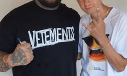 Marek sa teší, že má fotku s takým reperom ako je Kali.