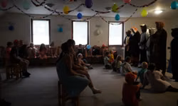 Štartujeme našu rozlúčkovú slávnosť.