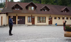 Siestu využívame na bedminton.