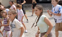 Treba poriadne rozhýbať aj hlavu.